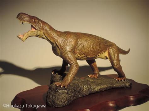 Hirokazu Tokugawas Paleo Sculpture Inostrancevia 2007