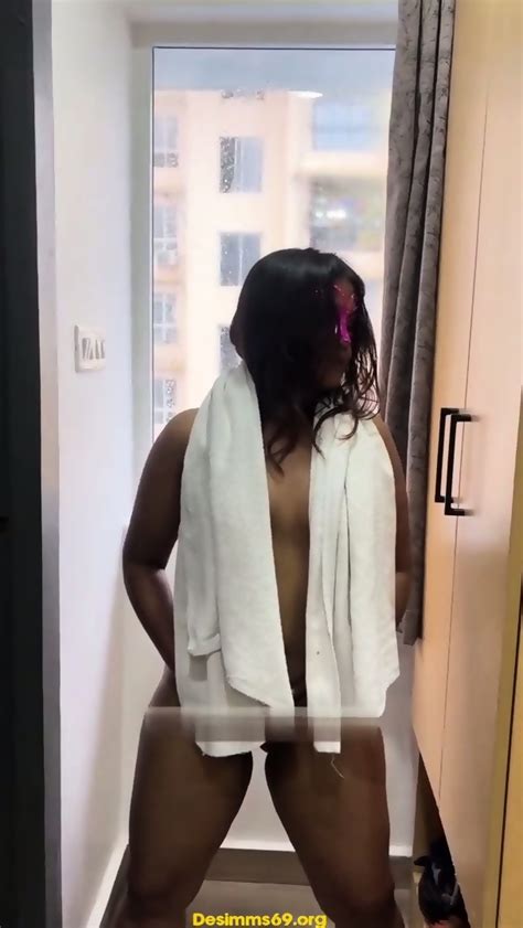 Kolkata Famous Hot Sexy Bold Model S Enjoying Nude Dancing Situation Leaked HD Video