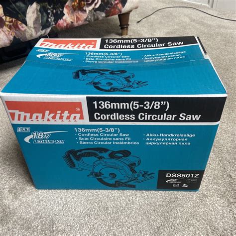 Makita DSS501Z 18V LXT 136mm Circular Saw Cordless Brand New