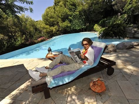 What to watch on Netflix this November | Cosmopolitan Middle East