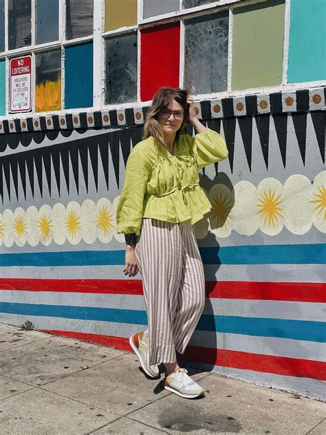 Dopamine Sewing Vogue 1888 Pattern Blouse In Bold Love Bird Linen