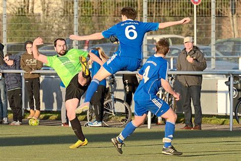 Fu Ball Tsv Haiterbach Triumphiert In Neubulach Fu Ball