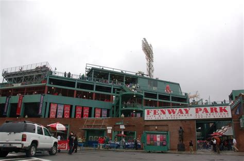 13 Fascinating Facts About Fenway Park