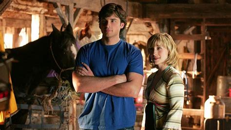 Allison Mack La Actriz De Smallville Acusada De Liderar Una Secta Sexual