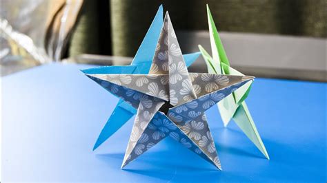 Origami Christmas Star - teachcreativa.com