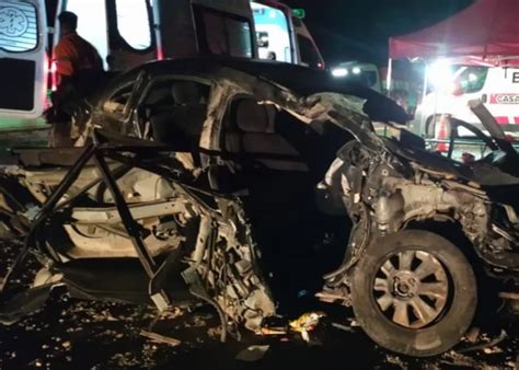 Tragedia En Las Rutas Familia De Neuquén Busca Trasladar Los Cuerpos Tras Fatal Accidente En La