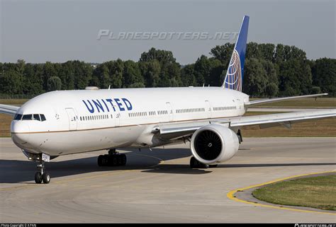 N2138U United Airlines Boeing 777 322ER Photo By X PAN ID 1367295