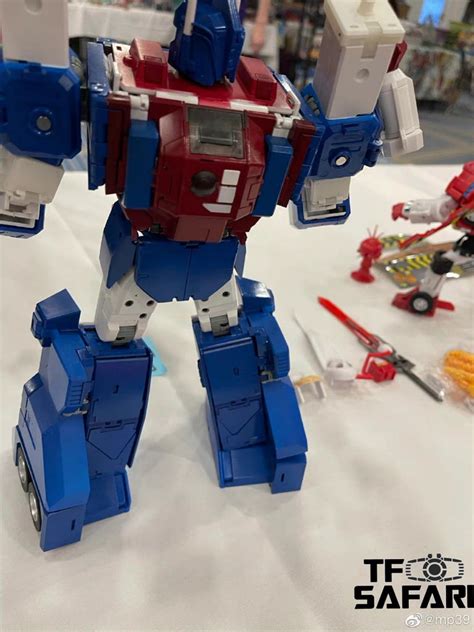 Xtransbots Mx 22 Mx Xxii Mx22 Commander Stack Ultra Magnus X Trans