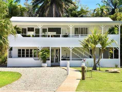 Jamaica Beach House In Port A Port Douglas House Stayz Jamaica