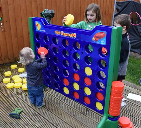 Giant Connect 4 Game