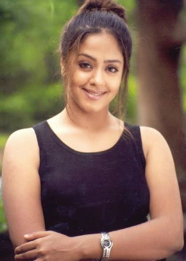 Jyothika Hot Bikini Image Gallery Images Photos Pics Cinemagigs