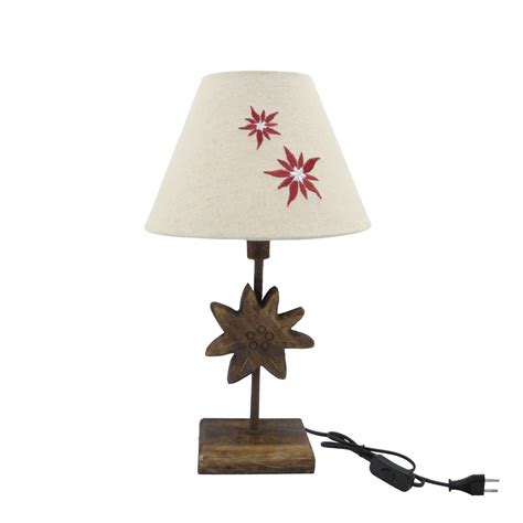 Lampe Sculpt E En Bois Cir Motif Edelweiss Brod H Cm