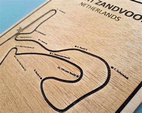 F1 Zandvoort Circuit Houten Wanddecoratie Bol