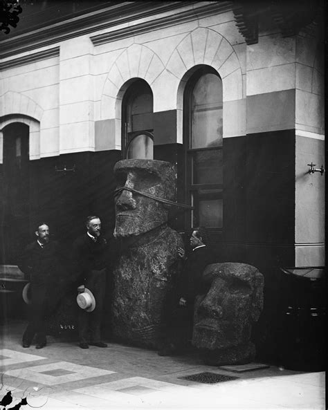 Langley With Easter Island Statues Smithsonian Institution