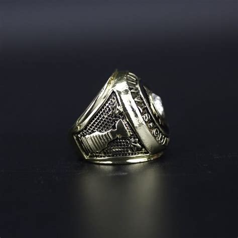 Toronto Maple Leafs 1967 NHL Stanley Cup championship ring - MVP Ring