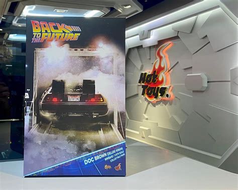 Hottoys Hot Toys Mms Mms Back To The Future Doc Brown Deluxe Version