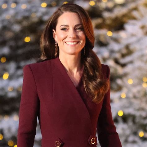 Watch Kate Middleton Reflect on Queen Elizabeth II's "Incredible" Legacy in Christmas Video