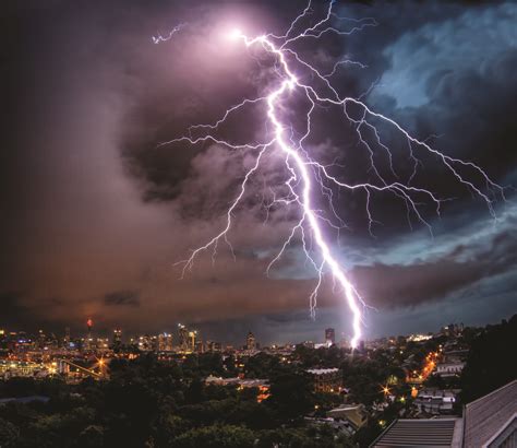 50+ Beautiful Lightning PhotosPexelsFree Stock Photos - thewatchclub