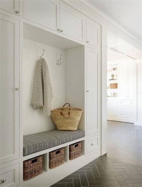 Adorable Small Mudroom Entryway Storage Design Ideas Mudroom