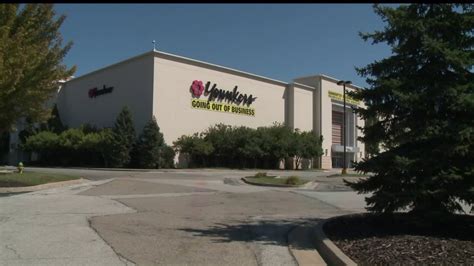 The End Of An Era Younkers Closes Its Doors