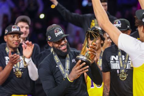 Nba Cup Lebron James Wins Ist Mvp As Los Angeles Lakers Hold Off