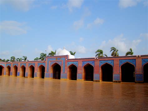 Travel My Pakistan | Shah Jahan Mosque, Thatta, Pakistan