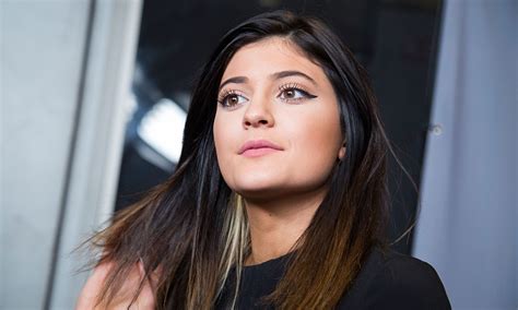 Desktop Kylie Jenner Wallpapers - Wallpaper Cave