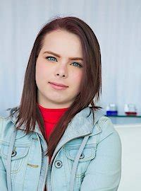 Blue Eyed Babe Fucked A Tall Guy Photos Jennifer Stone MILF Fox