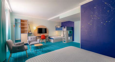 Suites - Grand Magic Hotel 4* - Disneyland Paris partner