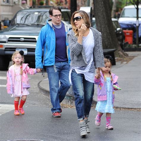 Sarah Jessica Parker & Matthew Broderick Take Their Kids To School ...