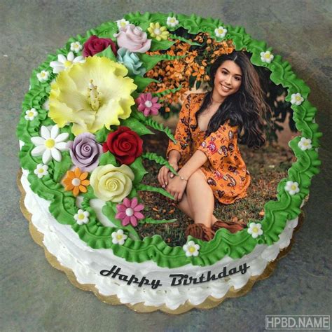 Design Cute Floral Birthday Cake With Photos