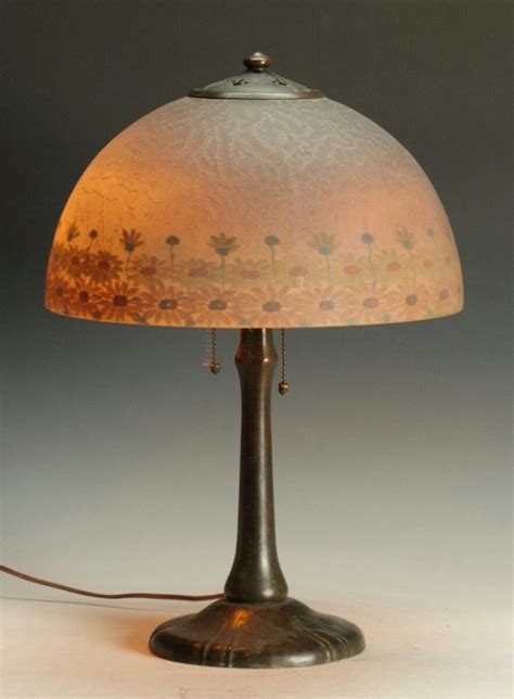 Handel Reverse Painted Lamp Chipped Ice Shade With Multi Colored Daisy