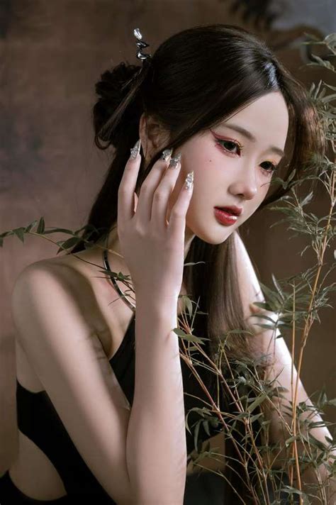 Top Nh Nguy N Di U Linh Tik Tok N Ng B Ng Sexy Bikini