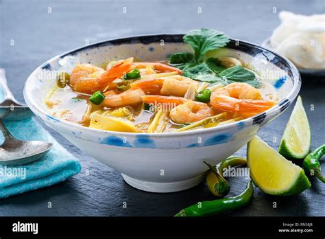 Tom Yum Hot And Sour Thai Soup With Prawns Stock Photo Alamy