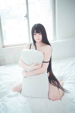 落落Raku Weekend Luscious Hentai Manga Porn