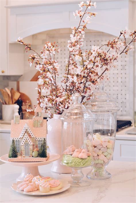 Spring Flower Pots Ideas - The Pink Dream