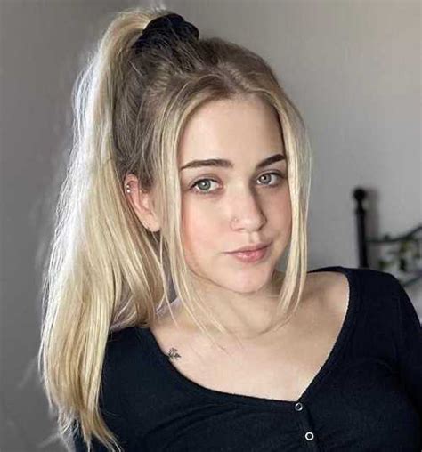 Valerie Valeriewhitebby OnlyFans Nude And Photos