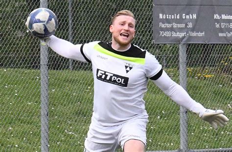 Fußball Landesliga TSV Weilimdorf Auch das noch Rot für den Torhüter