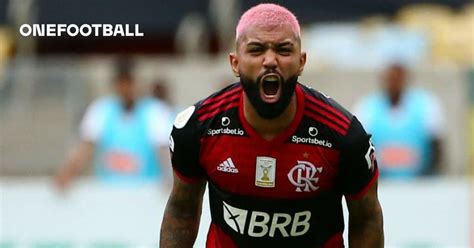 Gabigol é eleito o Craque da Galera do Brasileirão 2020 OneFootball