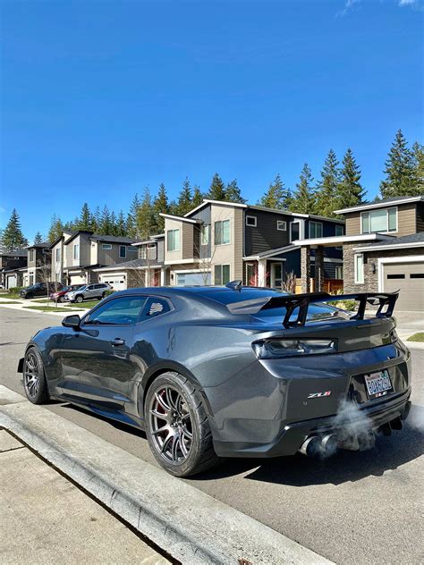 Chevrolet Camaro ZL1 6th Gen Grey Apex SM 10 Wheel Front