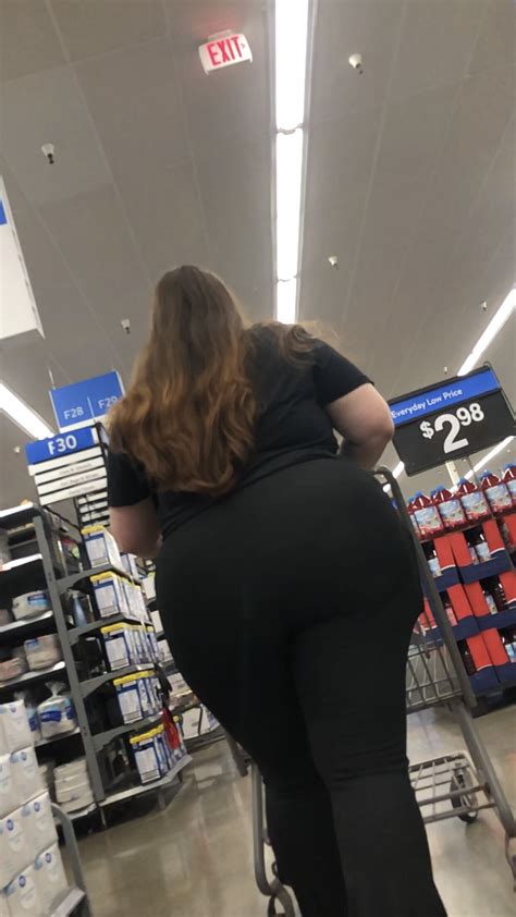 Pawg At Walmart Bbw Spandex Leggings Yoga Pants Forum