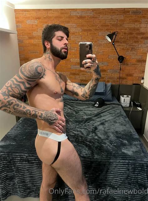 Nudes Do Famoso Rafael Newbold Pelado Foto De Penis