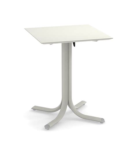 Emu Table System Mit Abnehmbarer Platte Und Flacher Tischkante X