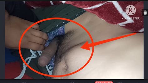 내 의붓아빠의 자지를 만지는 자정에 처음으로 와우 xHamster