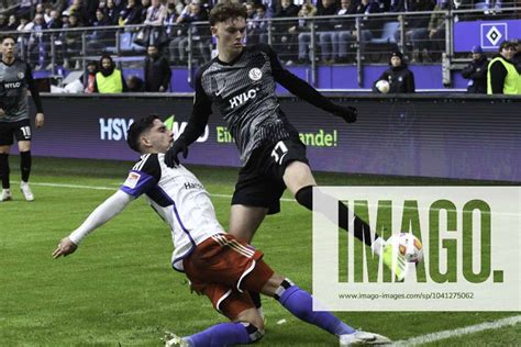 Ger Fbl Hamburger Sv Vs Sv Elversberg Volksparkstadion