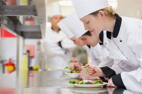 11 Best Culinary Schools in America - Destination Tips