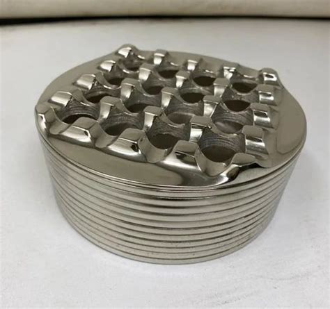 Round Shape Cigarette Ashtray Made Of Aluminium Grid Of 16 By Rabeh