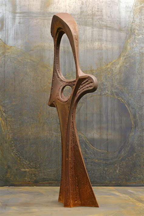 Recurve Torsion Sculptor Sam Spiczka