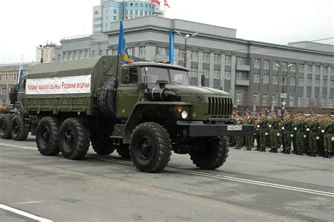 Урал 4320: История модели, фотогалерея и список модификаций