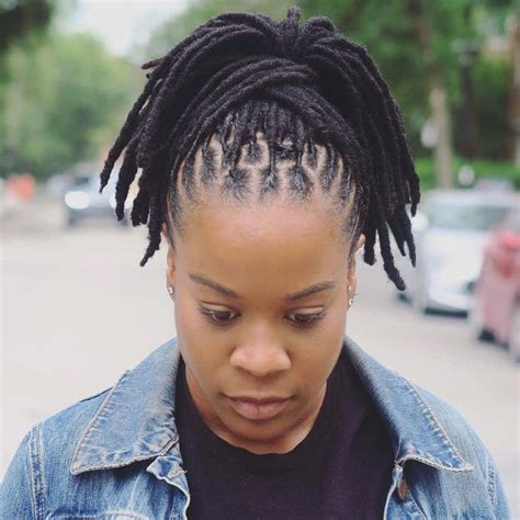 15 Loc Hairstyles For When You Dont Know What To Do With Your Hair Naturalhairstyles Locs